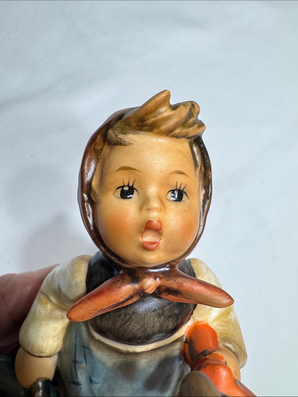 1971 Goebel M.I. Hummel “ Visiting An Invalid”  figurine. # 382. Mint condition. - Picture 11 of 11